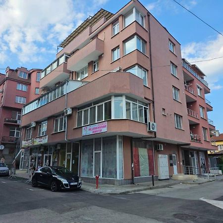 Studio Mirage Kazanlŭk Exterior foto