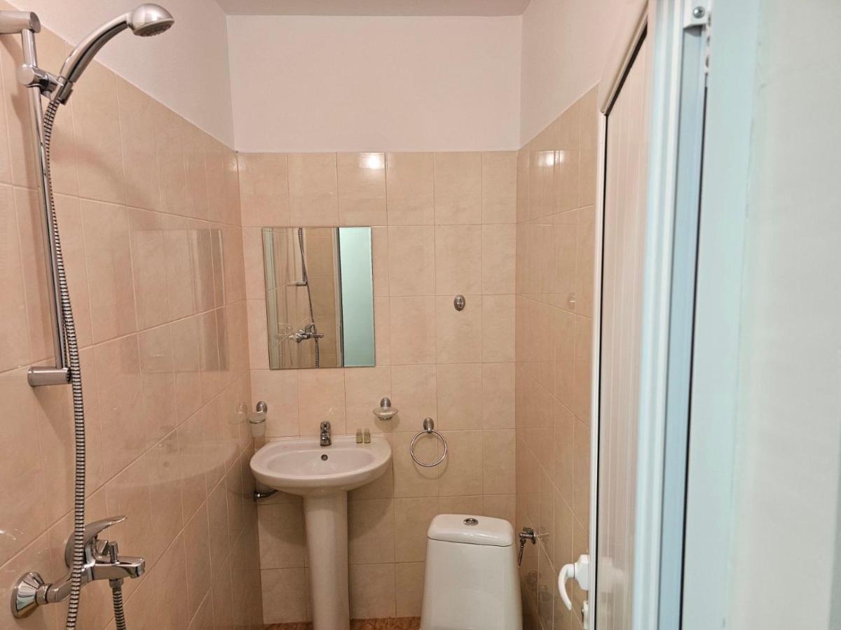 Studio Mirage Kazanlŭk Exterior foto